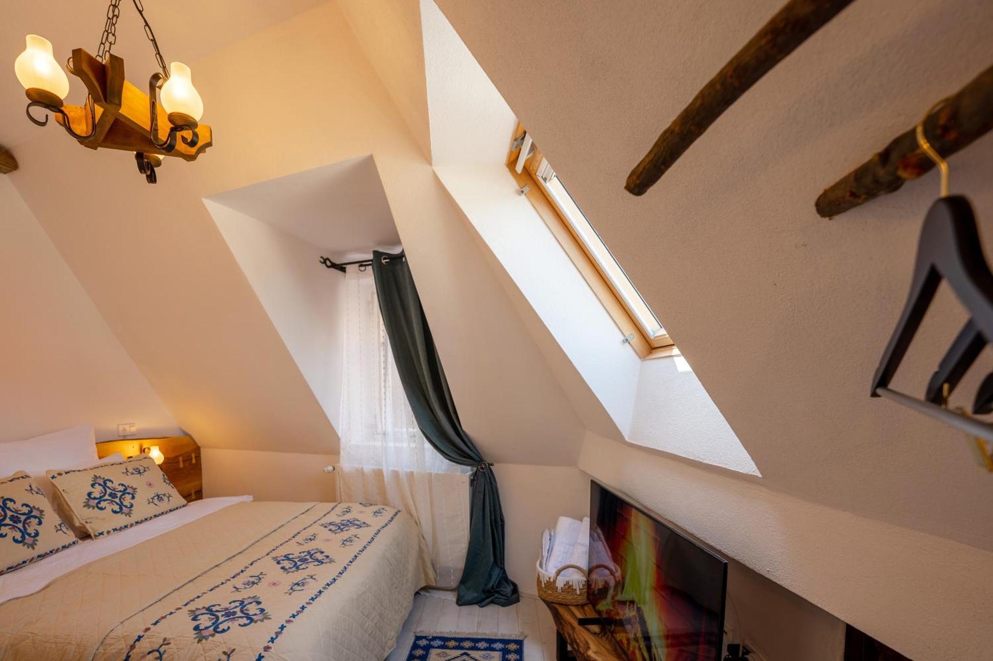 Blue House Citadel Sighisoara Apartment Exterior photo